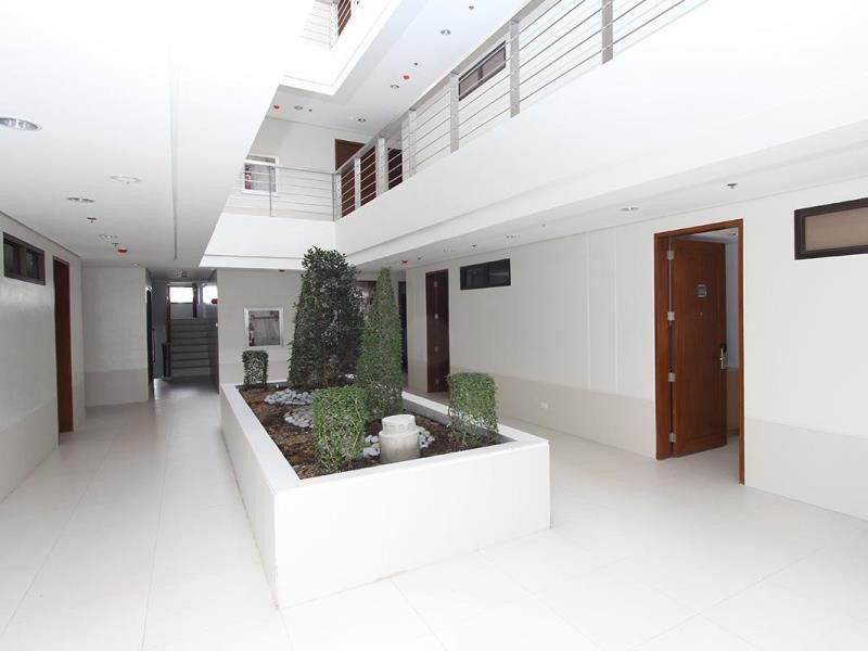 Crown Regency Courtyard Resort Balabag  Extérieur photo